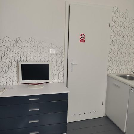 Kawalerka W Centrum Leszna. Leszno  Exteriör bild